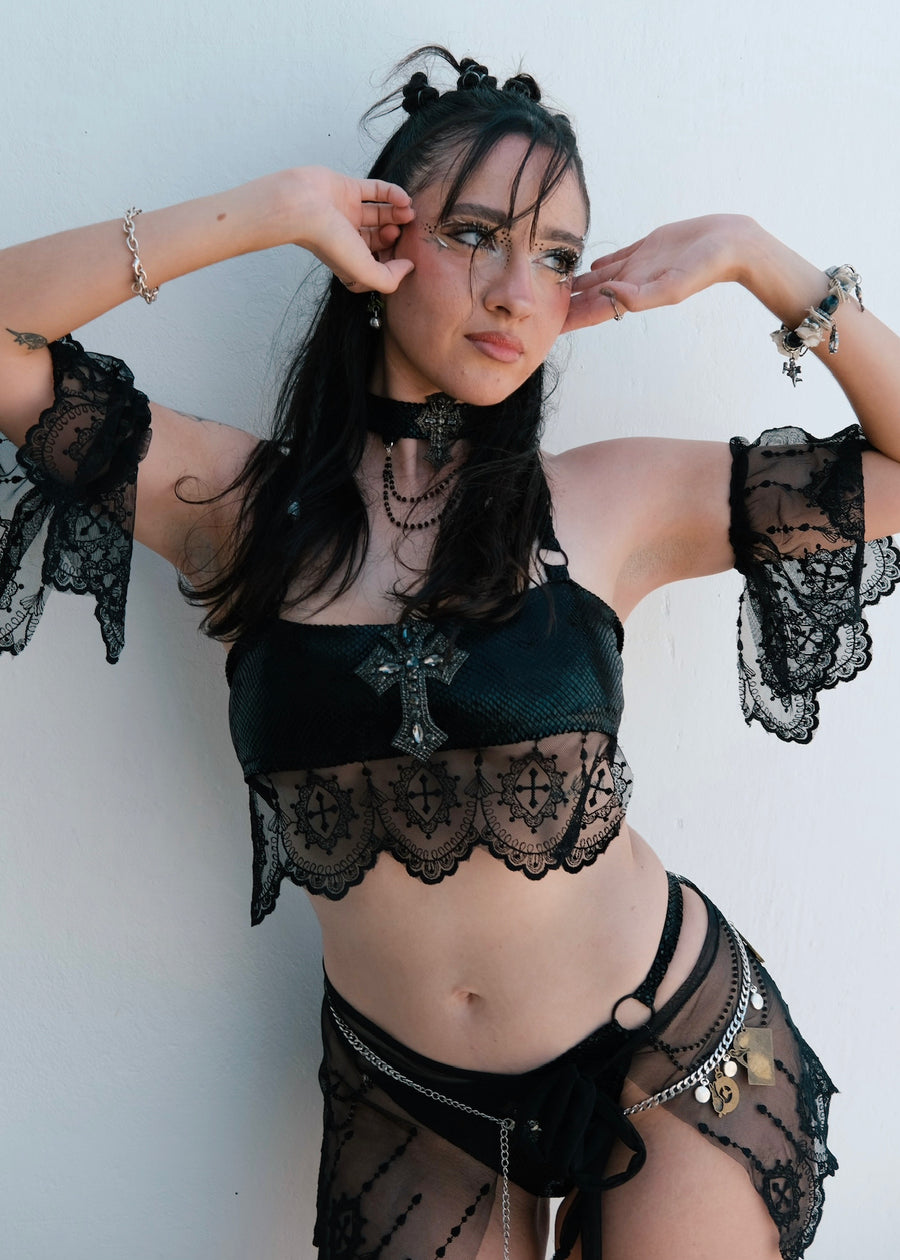 Crucifix Desire Set